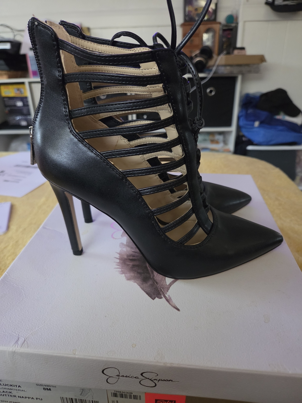 Jessica Simpson JP-Luckita heels - Picture 5 of 8